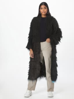 Women'S Elegant Long Faux Fur Coat - Casual & Comfortable with Pockets, Perfect for Fall/Winter Outdoor Wear, Stylish Long Coat