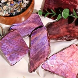 1pc Sparking Red Moonstone Crystal Slice, Vibrant Red Translucent Natural Glossy Stone for Home Decor, Ideal Gift for Lovers