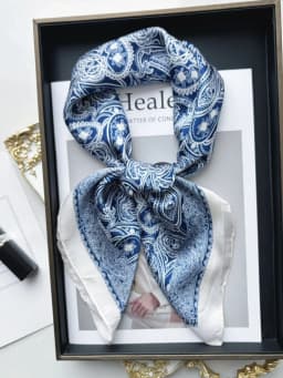 Luxury Print Imitation Silk Square Scarf Women Spring Neck Tie Shawl Wraps Female Hair Hand Wrist Headkerchief Hijab Bandana