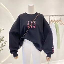 Child Girl Spring and Autumn Long sleeved Round Neck Love Sweater Soft and Comfortable Pullover Children's Loose Tops