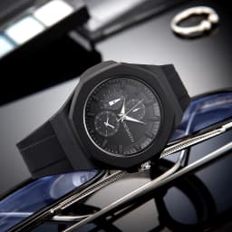 Unisex Silicone Strap Simple and Stylish Quartz Watch