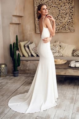 Customized Simple Bride Wedding Gown Church 2026 Spaghetti Strap Mermaid Bridal Gown Deep V Neck Backless Civil Wedding Dresses