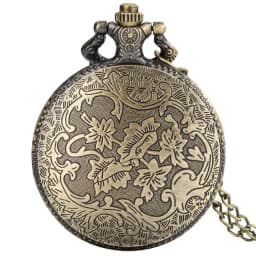 Vintage Paris Eiffel Tower Notre Dame Design Quartz Pocket Watch LE LOUVRE Necklace Pendant Art Souvenir Clock for Men Women