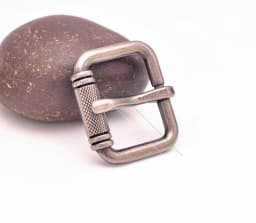 BKD0677 30Mm Solid Western Sturdy Square Heel Bar Pin Buckles for Men Jeans Belt Buckle Diy Leathercraft Dog Collar Belt