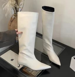 Punk-Style Belt Buckle Mid-Calf Boots for Women Square Heel Motorcycle Boots Pu Leather Pleated Boots Street Retro Riding Boots