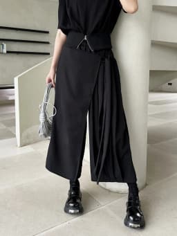 [EAM] High Elastic Waist Black Bandage Pleated Long Wide Leg Pants New Trousers Women Fashion Tide Spring Autumn 2026 1DH6554