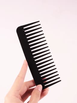 1 Thick Plastic Heat-Resistant, Anti-Static Long Toothed, Wide Toothed Salon Hairstyle Comb Special for Real Hair Wigs