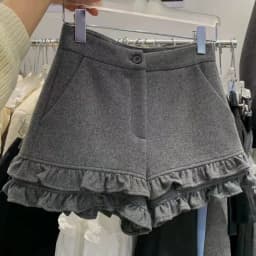 Lace oversized woolen shorts for autumn and winter 2025 high-end grey style high-waisted slimming wide-leg pants casual pants