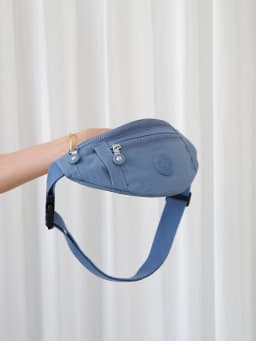 Casual Unisex Lightweight Nylon Waist Bag Versatile Multi-Purpose Leisure Crossbody Bag for Daily Use Soft Foldable Waterproof