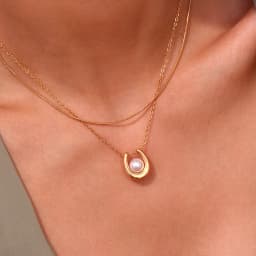 La.Muses New U-shaped Ring Holder Imitation Pearl Pendant Stainless Steel Necklaces For Women Jewelry Waterproof Accessory Gift