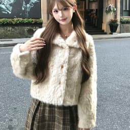 Korean Stand Collar Plush Jacket for Women Winter Thick Fluffy Cropped Faux Fur Coat Woman Loose Sweet Single Breasted Outerwear