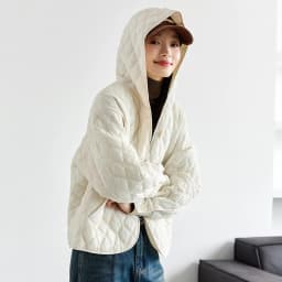 VIMLY Women's Beige Quilted Puffer Jackets Casual Long Sleeve Short Hooded Parkas Loose Pocket Coats 2026 Winter Clothes M9530