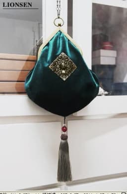 LIONSEN 11cm Triangle Purse Frame Kiss Clasp DIY Metal Accessories For Bag Frame Vintage Coin Purse Metal Clutch Bag Frame