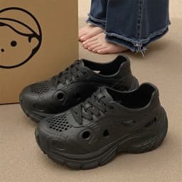 Spring New Breathable Closed Toe EVA Sandals Women Fashion Thick Sole Platform Sports Shoes Woman Outdoor Non Slip Wading Shoes