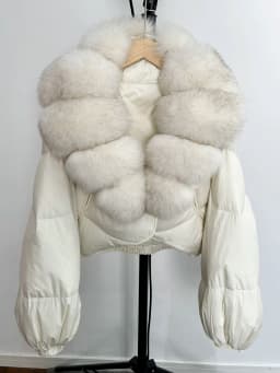 2025 New Winter Real Fox Fur Short Puffer Jackets Women Natural Thick Warm 90% White Duck Down Cropped Loose Waterproof Coat