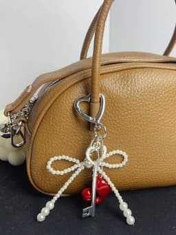 2024 New Woven Rope Keychain Bag Decoration Hanging Keychain Korean Style Acrylic Bead Heart Tassel Phone Case Bag Charms Y2k