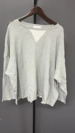 EAM Gray Brief Shaped Long Sweatshirt New Round Neck Long Sleeve Women Big Size Fashion Tide Autumn 2026 30A2866