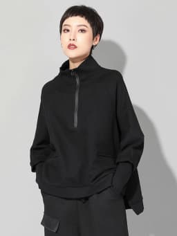 [EAM] Loose Fit Black Irregular Sweatshirt New Turtleneck Long Sleeve Women Big Size Fashion Tide Spring Autumn 2026 JQ021