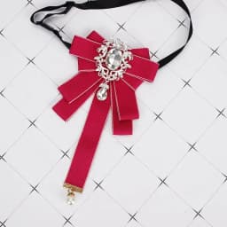 Gorgeous Bow Tie Vintage Luxury Lady Head Diamond Pearl Ribbon Tassel Brooch Chic Girls Elegant Costume Jewelry Collar Pin