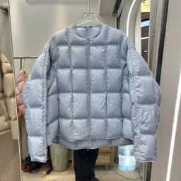Lagabogy 2025 Autumn Winter Fluffy Light Puffer Jacket Women Baseball Collar Thicken Warm Oversized White Duck Down Short Coat