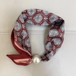 Luxury Elegant Chic Lazy Scarf Lightweight Convenient Magnetic Buckle Scarf Pearl Tail Artistic Accessory Neck Wrap Scarves