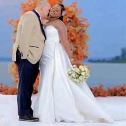 Customized Plus Size Illusion Trumpet Wedding Dress Mermaid Sheer Neck Long Sleeves Beaded Bridal Gowns With Detachable Train