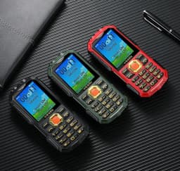 YEEMI Q5 LTE 4G Mobile Phone 2.4'' Screen 3000mAh Dual SIM HD Call Camera FM Double LED Flashlight Type-C Outdoor Button Phone