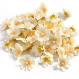 50Pcs 2.5cm Mini Daisy Artificial Flowers Silk Fake Flowers Heads for Home Wedding Decoration DIY Bride Wreath Decor Accessories