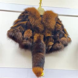 New Real Fox Fur Coat Autumn and Winter Fox Fur Shawls Neckline Jacket Women Natural Fur Vest Shawl Short Trend Lady Fur Poncho