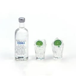 1set 1/12 Doll House Miniature Resin Vodka Bottle Wine Glass Set Simulation Drink Model Toy Mini Decoration Dollhouse Accessorie