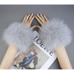 2026 New Style Fox Fur Cuff Arm Warmer Lady Bracelet Real Fur Wristband Glove High Quality Fox fur Cuffs Hot Sale Wrist Warmer