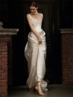Customized Simple Square Neck Spaghetti Strap Satin Charming Wedding Dresses 2026 A-line Court Train Bride Gowns Evening Dress
