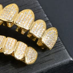 Hiphop Teeth Grillz Set for Unisex Top Bottom Mouth Silver Color Teeth Grills Tooth Cap Removable Dental Fashion Body Jewelry