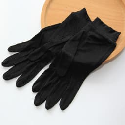 100% Natural Mulberry Silk Gloves Female Summer Thin Breathable Sleep Moisturizing Touch Screen Driving Sunscreen Mittens A60