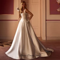 High Quality Satin Square Collar Robe de mariée Dreamy Ruched Customized A-Line Wedding Dress Classic Pockets Vestido De Novia