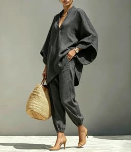 Women’s Summer Casual, Loose-Fitting, Solid-Colored, Deep V-Neck, Batwing Sleeves, Ankle-Cuffed, Nine-Inch Pants, Leisure Outfit