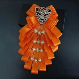 Men's Bow Tie Original Design Rhinestone Leopard Head Brooch Handmade Jewelry Gifts for Men Women High-end Wedding Collar Flower