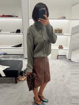 Crocodile Embossed Faux Leather Midi Skirt Front Slit High Waist Bodycon Pencil Skirt Women 2026 Autumn Vintage Fashion Outfit