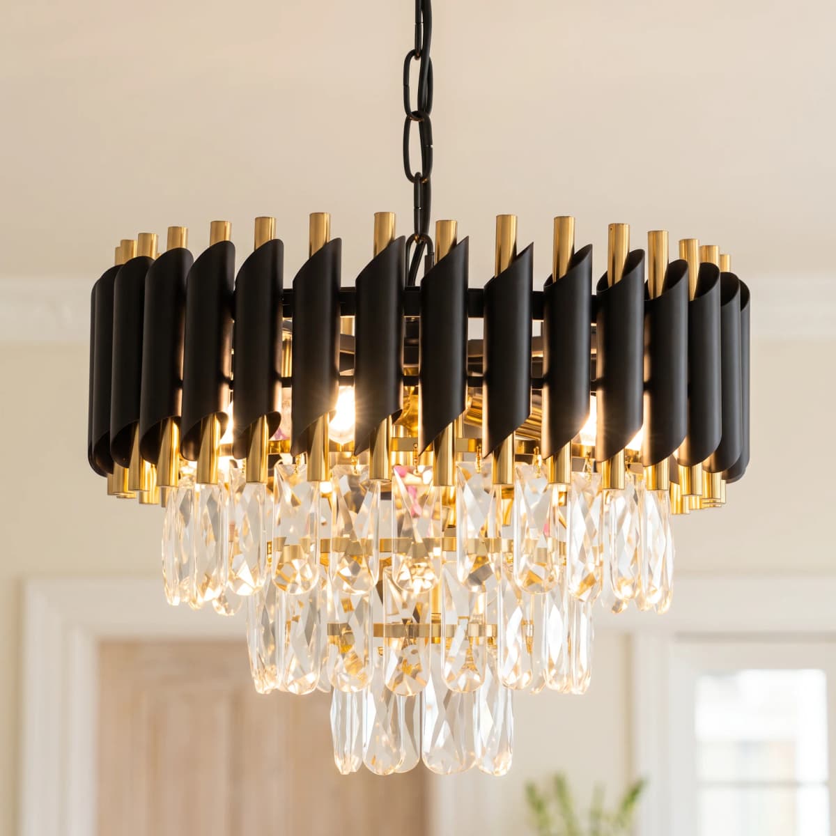 Modern Black and Gold Crystal Chandelier, Luxury K9 Crystal Dining Room Chandelier Light Fixture, Adjustable Chain Hanging Pendant Ceiling Light for Living Room Bedroom Foyer Entryway Kitchen Island Hallway