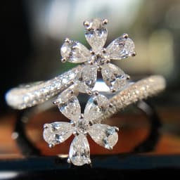 Huitan Aesthetic Flower Adjustable Finger Ring Female Brilliant Zirconia Jewelry for Engagement Ceremony Delicate Accessories