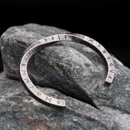 New Vintage 316L Stainless Steel Mobius Bangles For Men Fashion Nordic Vikings Letter Bracelets Party Jewelry Gifts Wholesale