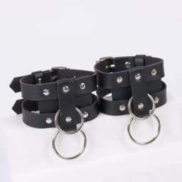 UYEE 1 Pair Black O-Ring Punk Ankle Belt Leather Feather Anklet Unisex Alloy Pendant Accessory YK2 Belt