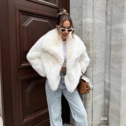 Women's Artificial Fur Coat with Large Lapel Short Fashionable Fox Fur Style Fluffy Plush Clothing for Ladies
