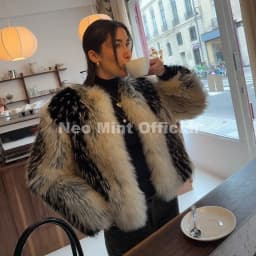 Neo Mint Luxury Brand Design Striped Patchwork Fur Jacket Women Winter Fluffy Faux Fox Fur Coats Chic Girls Thick Warm Outerwear