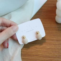 Imitation Pearl Mini Pineapple Earrings for Women Small Simple Korean Fashion Chic Jewelry Gifts 2024