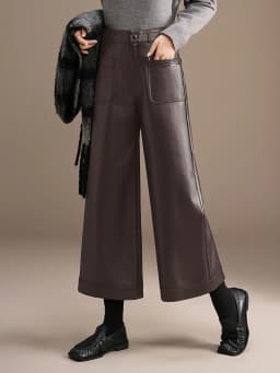 ZUZK High Quality PU Leather Capri Pants New Women 2026 Autumn Winter Chic Short PU Leather Pants Elegant LeatherTrousers