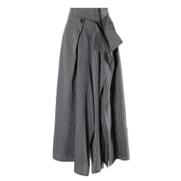 [EAM] High Waist Gray Striped Irregular Pleated Elegant A-line Half-body Skirt Women Fashion Tide New Spring Autumn 2026 1DJ7864