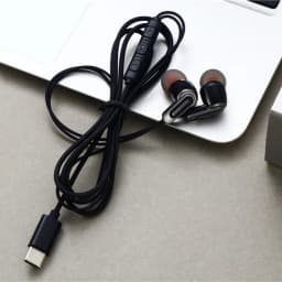 Digital Chip Type-c wired earphones factory wholesale live broadcast e-sports tuning suitable for iPhone Samsung xiaomi Phone