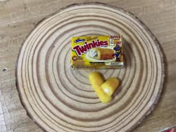 1/12 Scale Miniature Hostes,s Cakes Dollhouse Food Mini Cakes Mini Dollhouse Groceries Mini Doll Food Diorama and Snack Cake