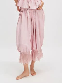 Women's Y2K Loose Fit Bloomers Cropped Pants Drawstring High Waist Floral Lace Patchwork Calf-Length Lantern Trousers